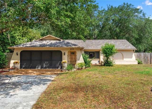 Property at 8309 Pebble St, Spring Hill, FL 34608, 2 beds, 2 baths