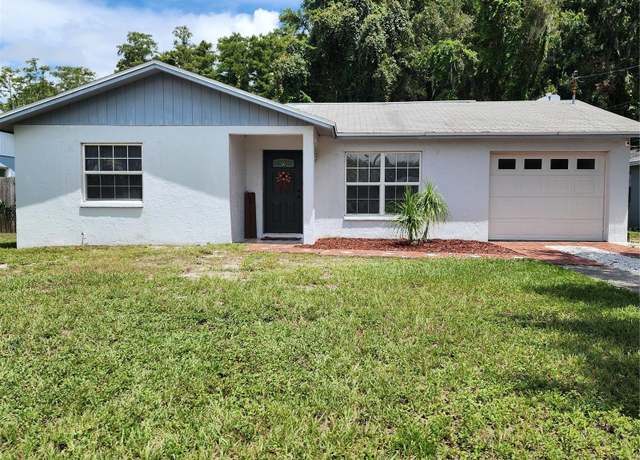 Property at 12 Cypress Dr, Palm Harbor, FL 34684, 2 beds, 2 baths
