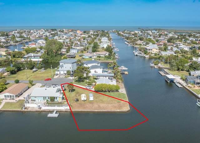 Property at 4404 3rd Isle Dr, Hernando Beach, FL 34607