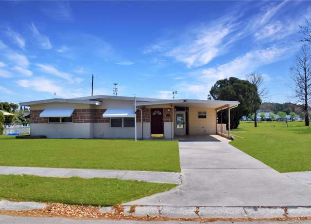 Property at 4938 Azalea Dr, New Port Richey, FL 34652, 2 beds, 1 bath