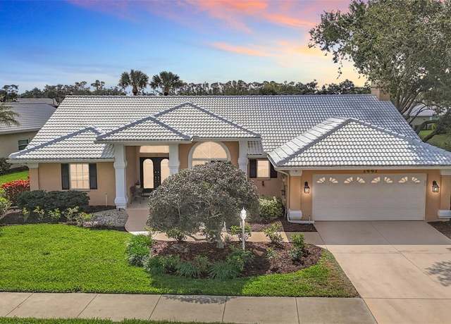 Property at 1447 Gleneagles Dr, Venice, FL 34292, 3 beds, 2 baths