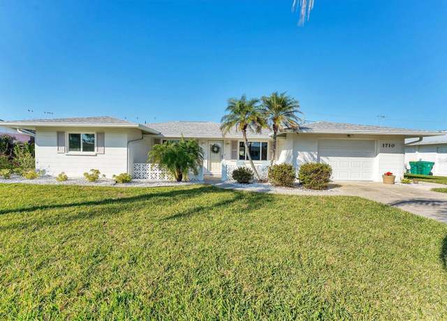 Property at 1710 Loralin Dr, Englewood, FL 34223, 2 beds, 2 baths
