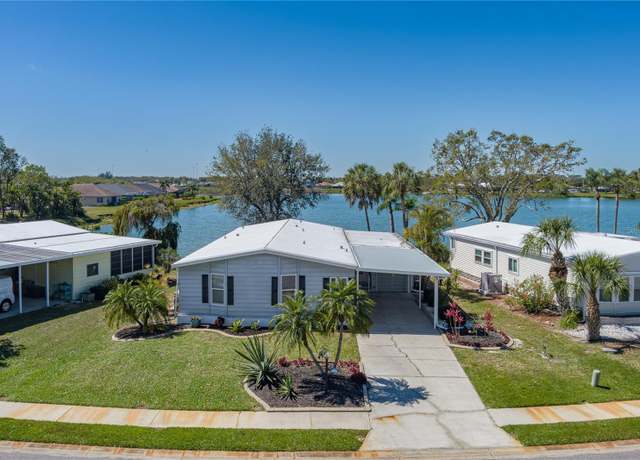 Property at 8409 Imperial Cir, Palmetto, FL 34221, 2 beds, 2 baths