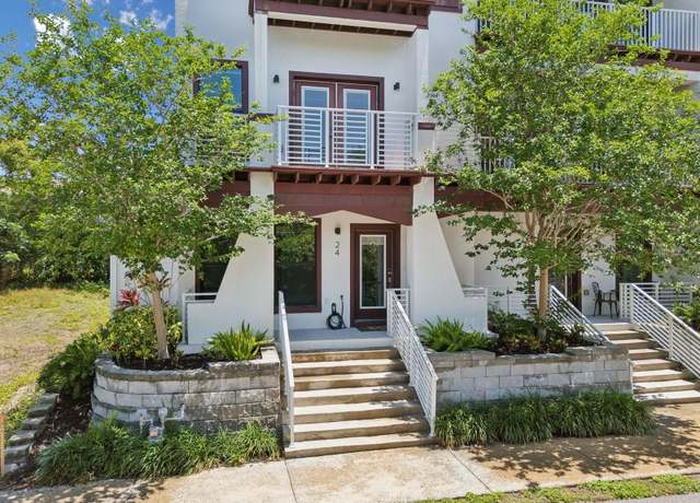 Property at 946 Highland Ave #24, Dunedin, FL 34698, 3 beds, 3.5 baths