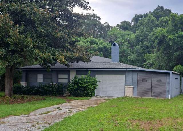 Property at 2107 NE 8th Rd, Ocala, FL 34470, 3 beds, 2 baths