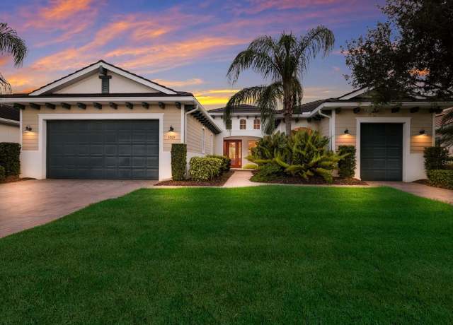 Property at 5209 Lake Overlook Ave, Bradenton, FL 34208, 3 beds, 3.5 baths