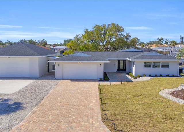 Property at 1950 Fairview Dr, Englewood, FL 34223, 2 beds, 2 baths