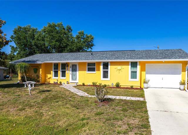 Property at 582 Ridgewood St NW, Port Charlotte, FL 33952, 2 beds, 2 baths