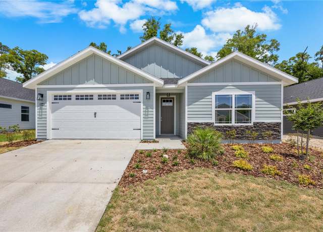 Property at 6646 SW 10th Ln, Gainesville, FL 32607, 3 beds, 2.5 baths