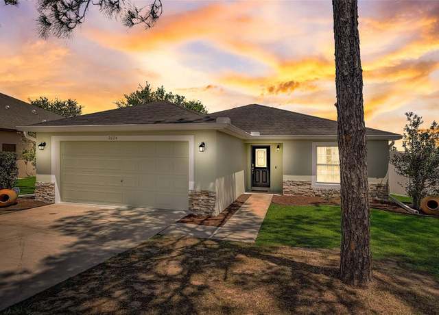 Property at 2604 Hollow Ln, Leesburg, FL 34748, 3 beds, 2 baths