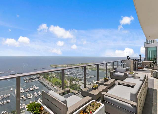 Property at 100 1st Ave N #3905, St Petersburg, FL 33701, 3 beds, 4 baths