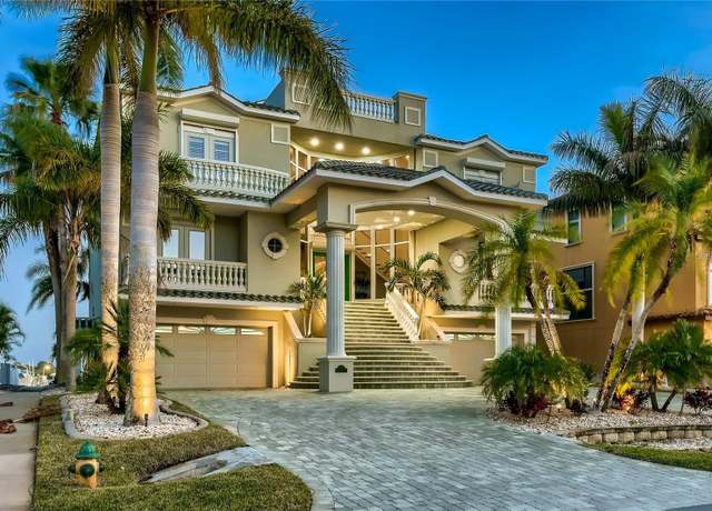 Property at 4348 Harborpointe Dr, Port Richey, FL 34668, 4 beds, 5.5 baths