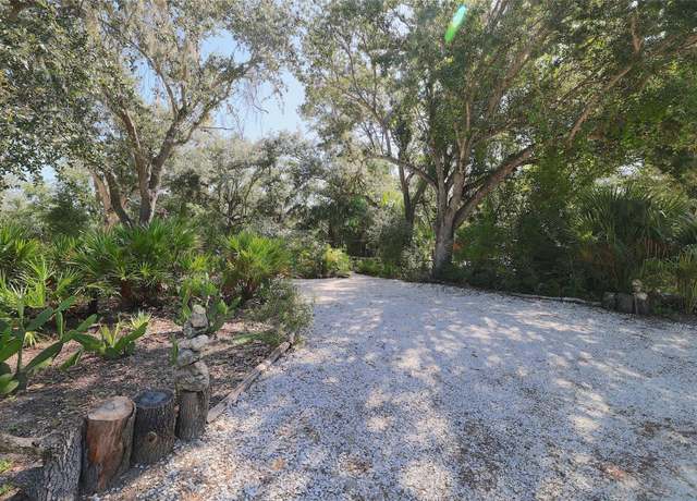Property at 27374 San Carlos Dr, Punta Gorda, FL 33983