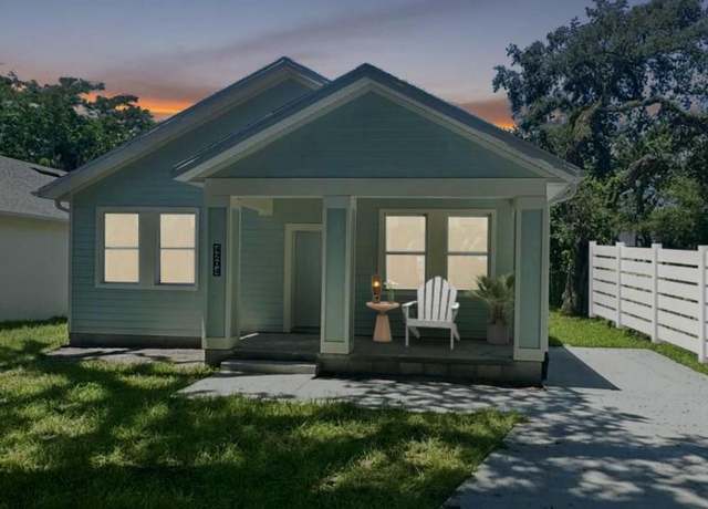 Property at 4204 N 15th St, Tampa, FL 33603, 3 beds, 2 baths