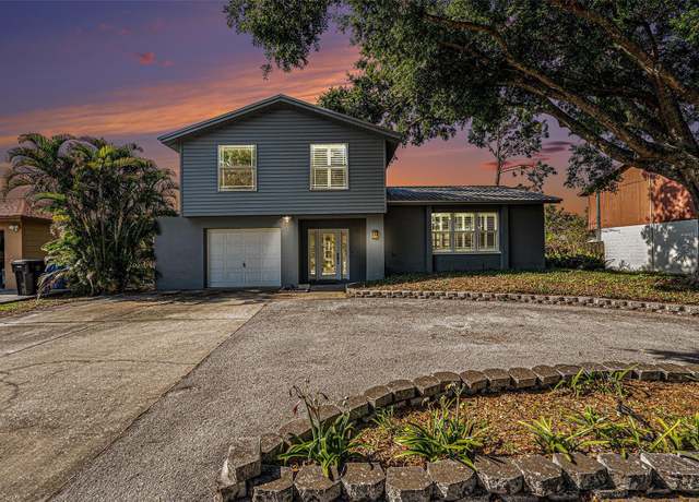 Property at 8212 Malvern Cir, Tampa, FL 33634, 3 beds, 2.5 baths
