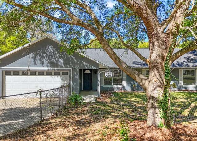 Property at 331 W Lewis Ave, Apopka, FL 32712, 3 beds, 2 baths