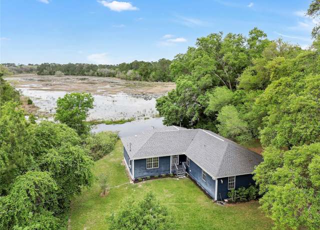 Property at 10 Locust Run Crse, Ocala, FL 34472, 3 beds, 2 baths