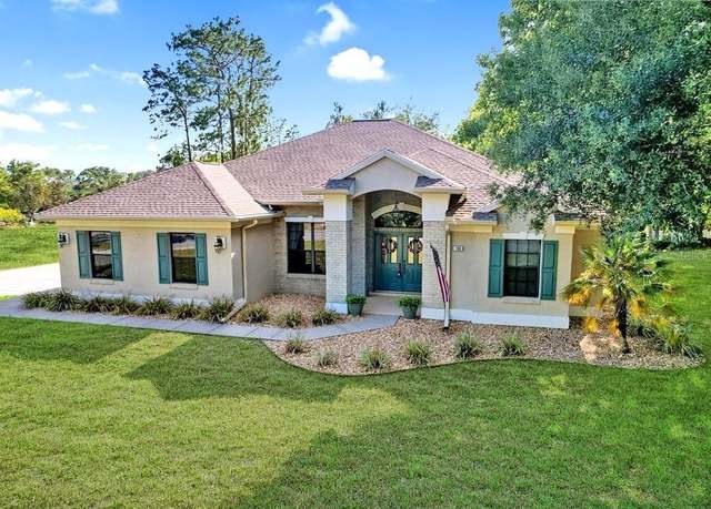 Property at 106 Daisy St, Homosassa, FL 34446, 3 beds, 2 baths