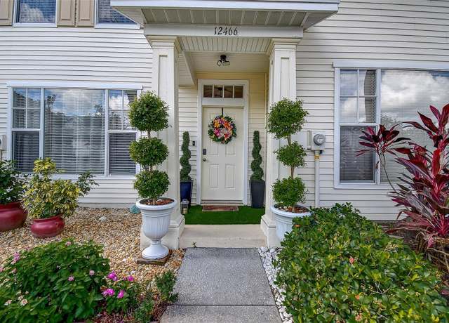 Property at 12466 Country White Cir, Tampa, FL 33635, 2 beds, 1.5 baths