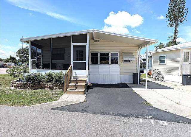 Property at 3275 26th Ave E #110, Bradenton, FL 34208, 2 beds, 1 bath