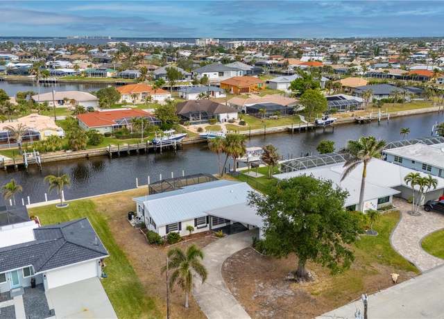 Property at 450 Capri Isles Ct, Punta Gorda, FL 33950, 3 beds, 2 baths