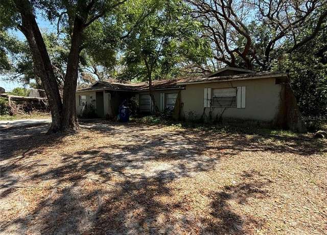Property at 8731 N 26th St, Tampa, FL 33604, 4 beds, 3.5 baths