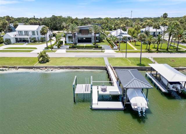 Property at 1010 S Riverside Dr, New Smyrna Beach, FL 32168, 5 beds, 5.5 baths