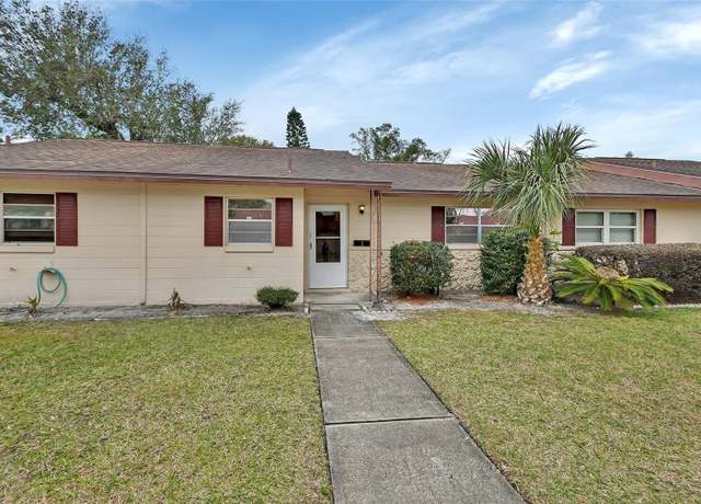 Property at 2 Villa Villar Ct #02, Deland, FL 32724, 2 beds, 2 baths