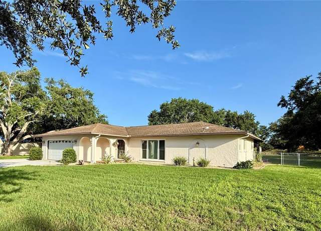 Property at 3652 Oak Grove Dr, Sarasota, FL 34243, 5 beds, 3 baths
