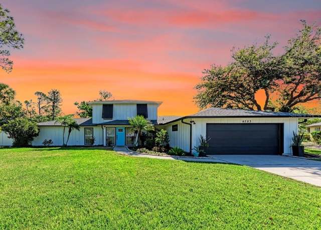Property at 4283 Southwell Way, Sarasota, FL 34241, 3 beds, 2.5 baths