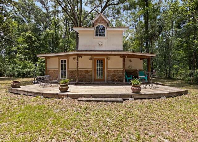 Property at 135 NE 642nd St, Old Town, FL 32680, 1 bed, 1 bath