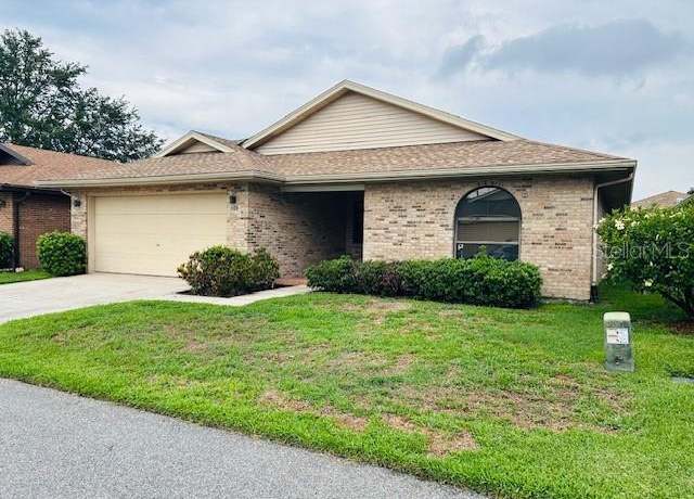 Property at 668 Jamaica Cir, Lakeland, FL 33803, 2 beds, 2 baths