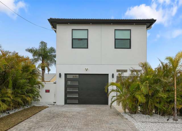 Property at 16015 Redington Dr, Redington Beach, FL 33708, 4 beds, 3 baths