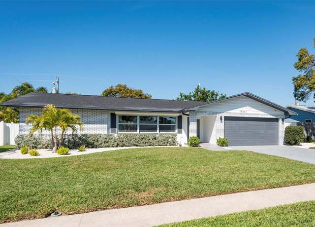 Property at 14261 113th Ave, Largo, FL 33774, 3 beds, 2 baths