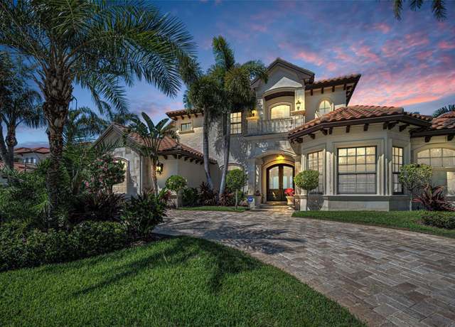 Property at 10019 Milano Dr, Trinity, FL 34655, 4 beds, 4.5 baths