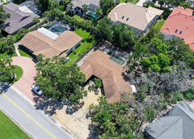 Property at 5587 Shadow Lawn Dr, Sarasota, FL 34242