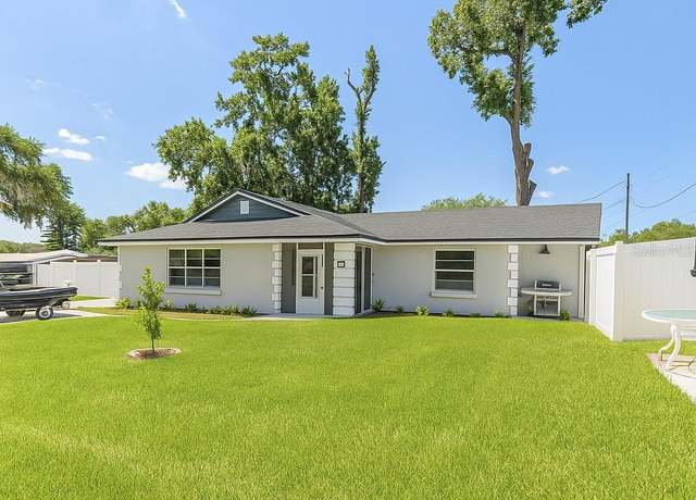 Property at 999 W Juniata St, Clermont, FL 34711, 3 beds, 2 baths