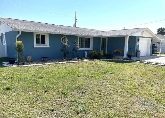 Property at 599 Carmel Rd, Venice, FL 34293, 2 beds, 2 baths