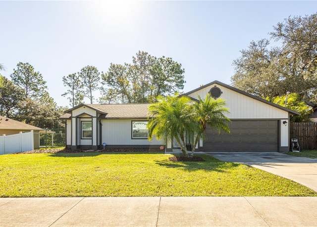 Property at 796 Humphrey Cir, Deltona, FL 32738, 3 beds, 2 baths