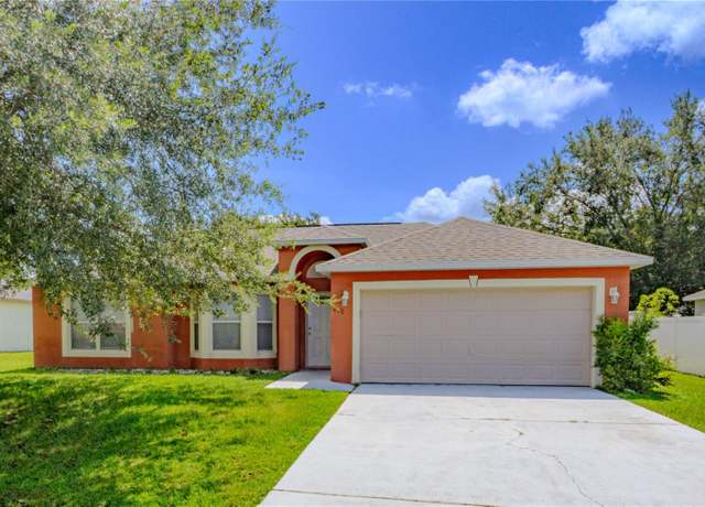 Property at 850 Jarnac Dr, Kissimmee, FL 34759, 4 beds, 2 baths