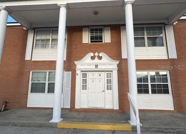 Property at 4158 Tamiami Trl Unit H2, Port Charlotte, FL 33952, 2 beds, 2 baths