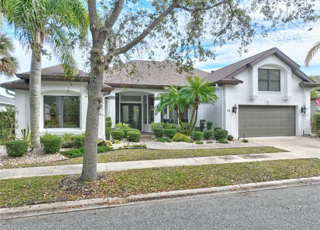 Property at 15 S Waterview Dr, Palm Coast, FL 32137, 5 beds, 6 baths