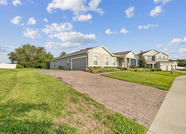 Property at 730 Rominger Loop, Apopka, FL 32712, 4 beds, 3 baths