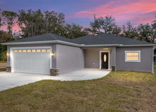 Property at 39926 Parkinsonia St, Lady Lake, FL 32159, 4 beds, 2 baths