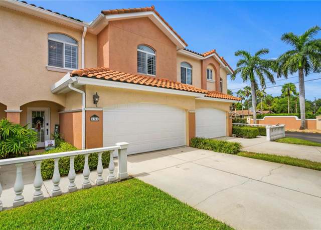 Property at 6345 Vista Verde Dr E, Gulfport, FL 33707, 3 beds, 2.5 baths