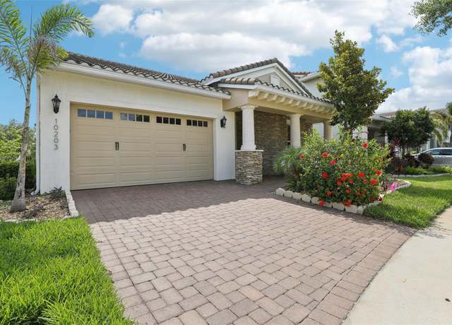 Property at 10203 Henbury St, Orlando, FL 32832, 4 beds, 3 baths