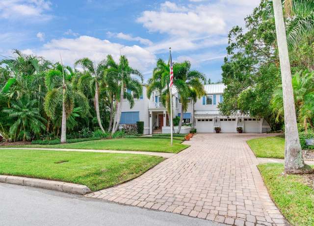 Property at 334 Blanca Ave, Tampa, FL 33606, 4 beds, 3.5 baths