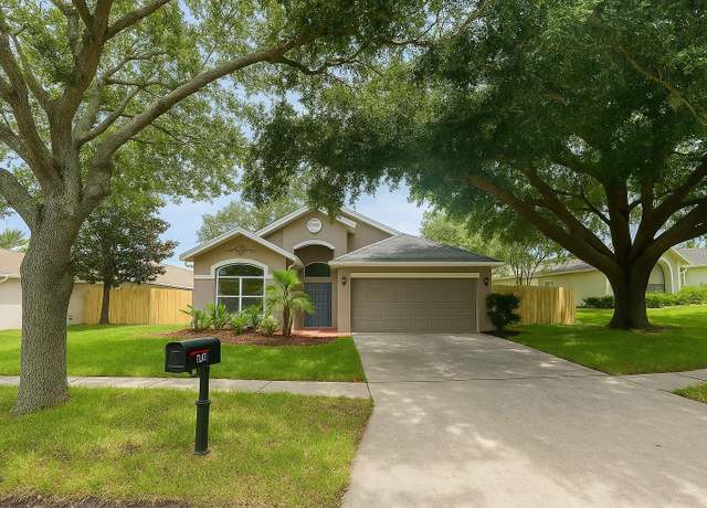 Property at 4731 Portobello Cir, Valrico, FL 33596, 4 beds, 2 baths