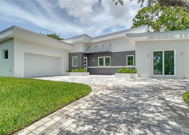 Property at 2231 Wood St, Sarasota, FL 34237, 4 beds, 3.5 baths