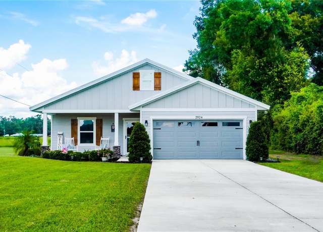 Property at 2924 CR 526, Sumterville, FL 33585, 3 beds, 2 baths